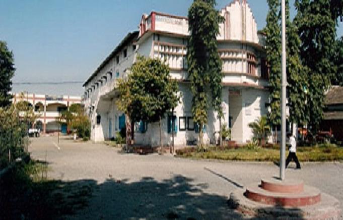 Shikshan Prasarak Mandal's Institute of Pharmacy Wani photo_app photo 1