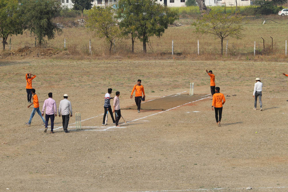 Rajarshi Shahu College of Pharmacy Buldana Sports Day Celebration photo 3