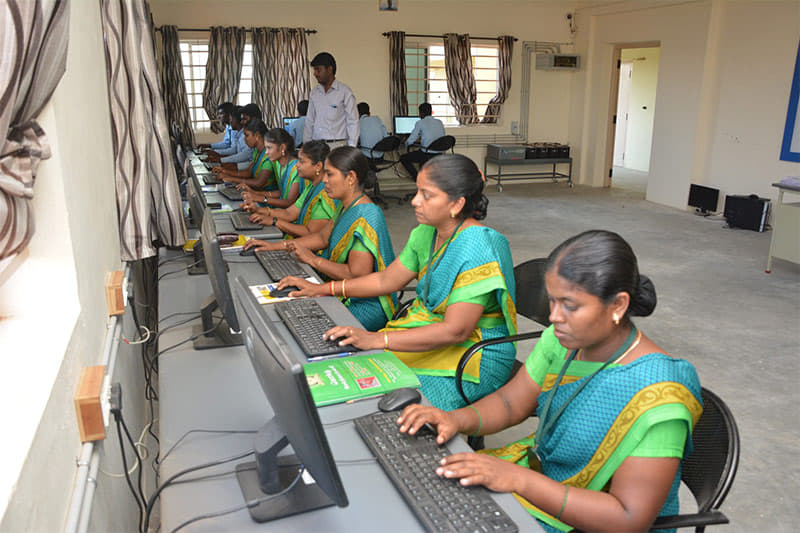 Cheran college of education Karur Facilities photo 4