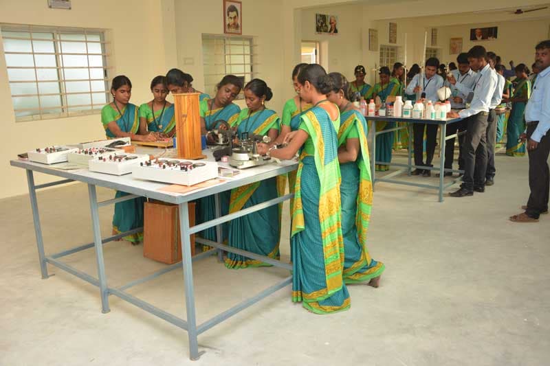 Cheran college of education Karur Facilities photo 10