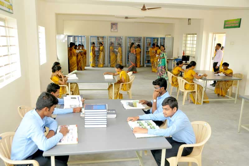 Cheran college of education Karur Facilities photo 12