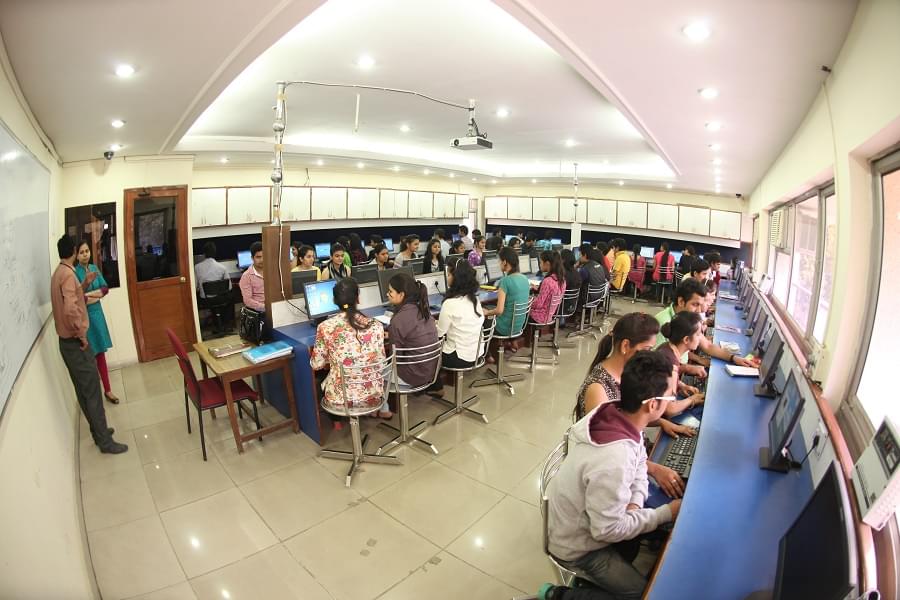 YMCA Institute for Office Management New Delhi Education Centre photo 17