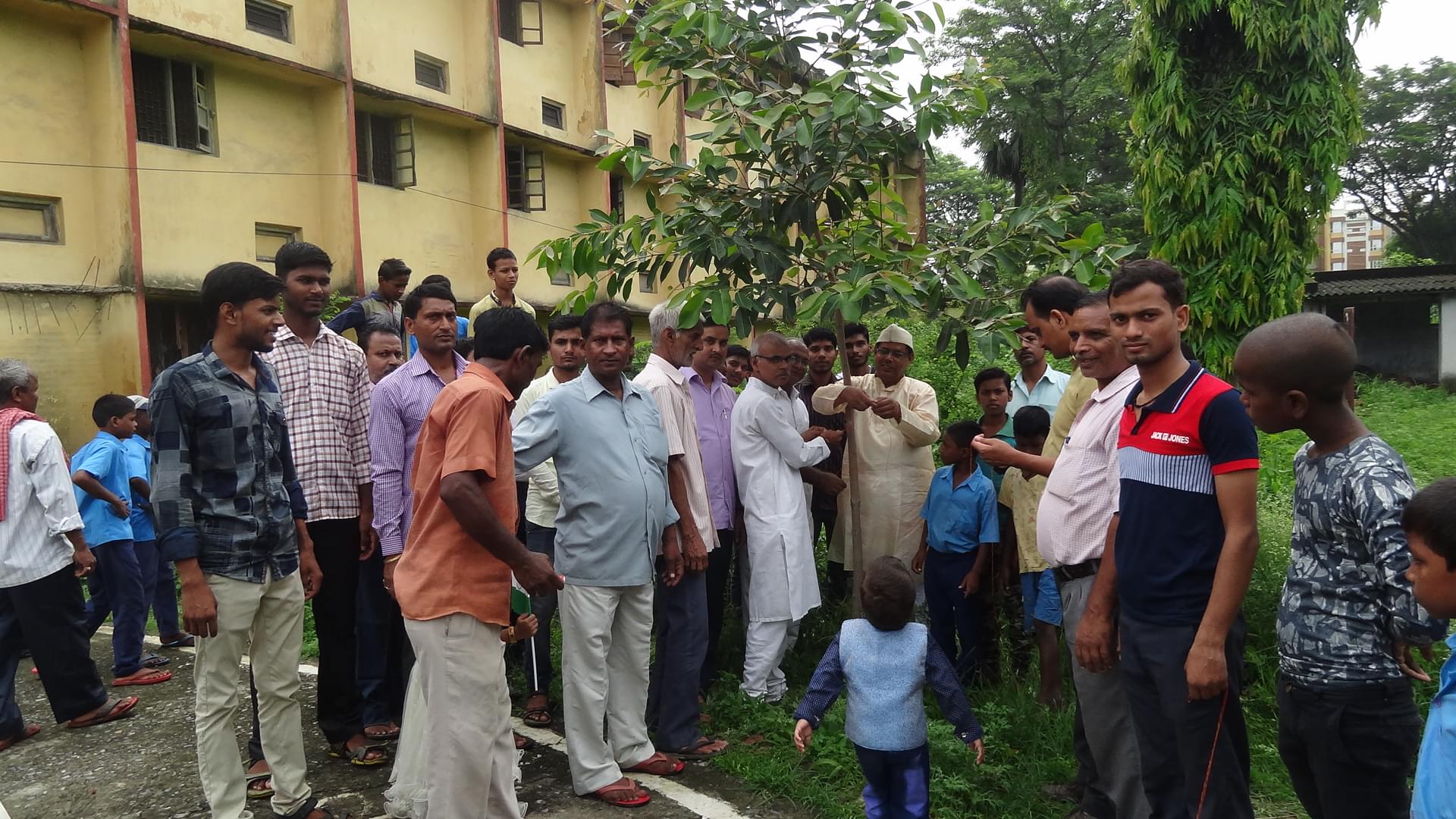 Government Polytechnic Barauni Begusarai Plantation Day Celebration photo 4