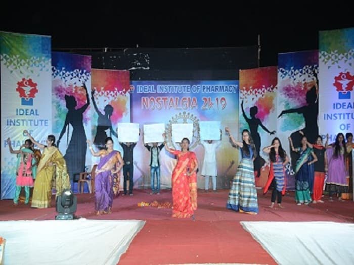 Ideal Institute of Pharmacy Palghar Cultural event photo 3