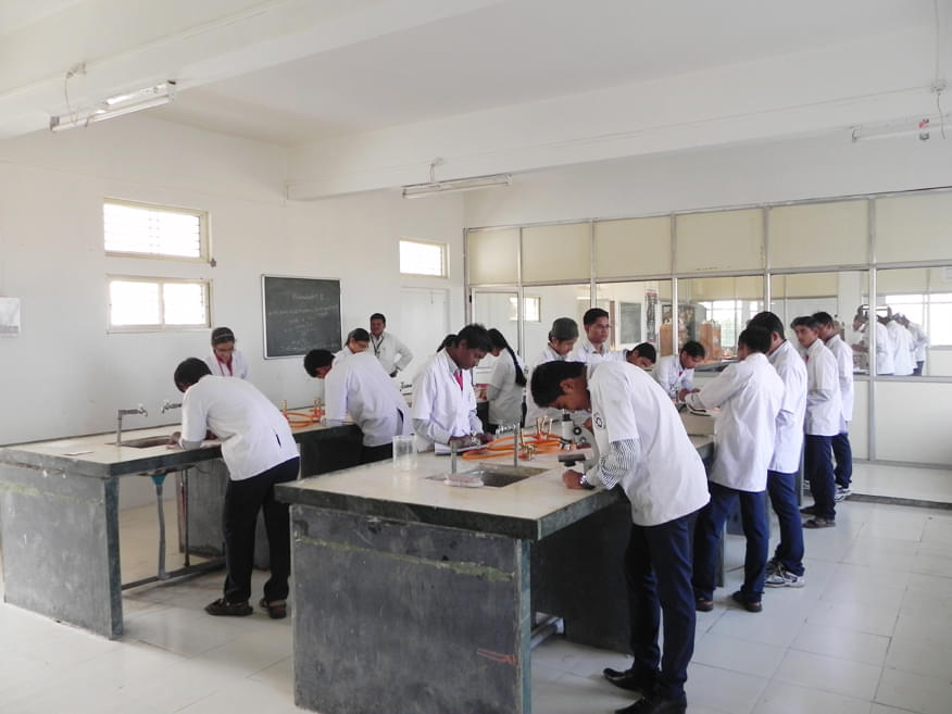 Gangamai College of Pharmacy Naigaon College Ambience photo 8