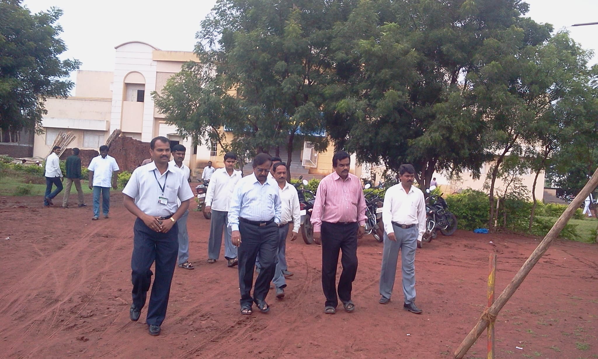 Shikshan Prasarak Mandal’s College of Pharmacy Akluj Solapur Cultural  Function photo 4