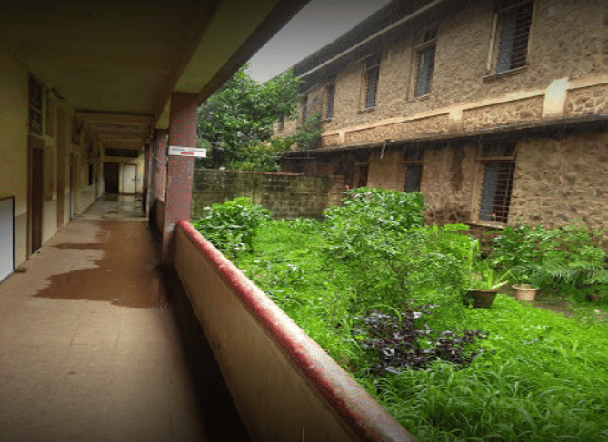 S P S Late Suman Dhekane Pharmacy College Satara photo_app photo 2