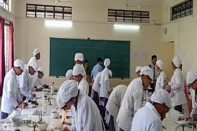 SVERI's College of Pharmacy Solapur College Infrastructure photo 5