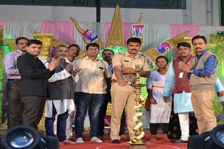 SVERI's College of Pharmacy Solapur Cultural Event photo 3