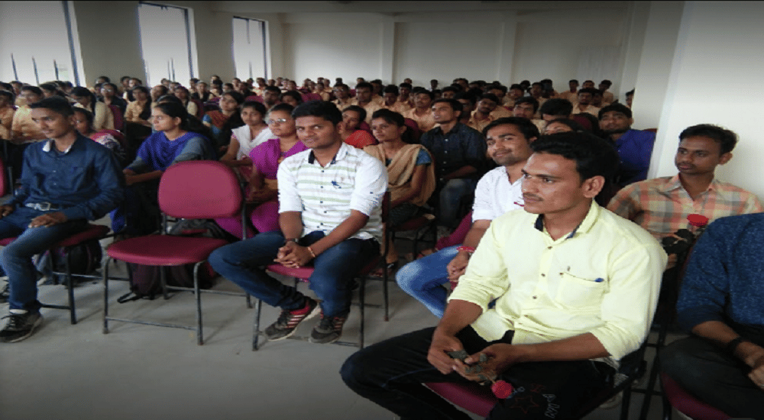 Matoshri College Of Pharmacy Nashik Special College Occassion photo 4