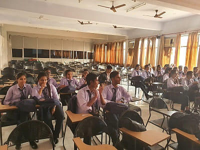 Institute of Applied Medicines and Research Ghaziabad Extra Curriculars photo 20