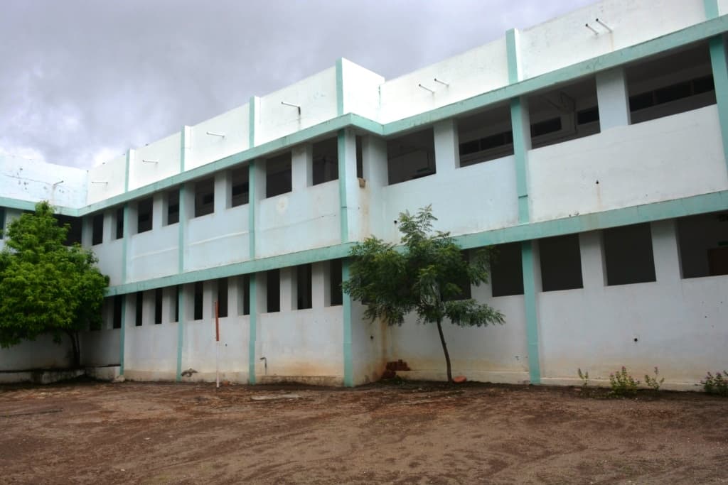 K.T. Patil College of Pharmacy Osmanabad Campus photo 3