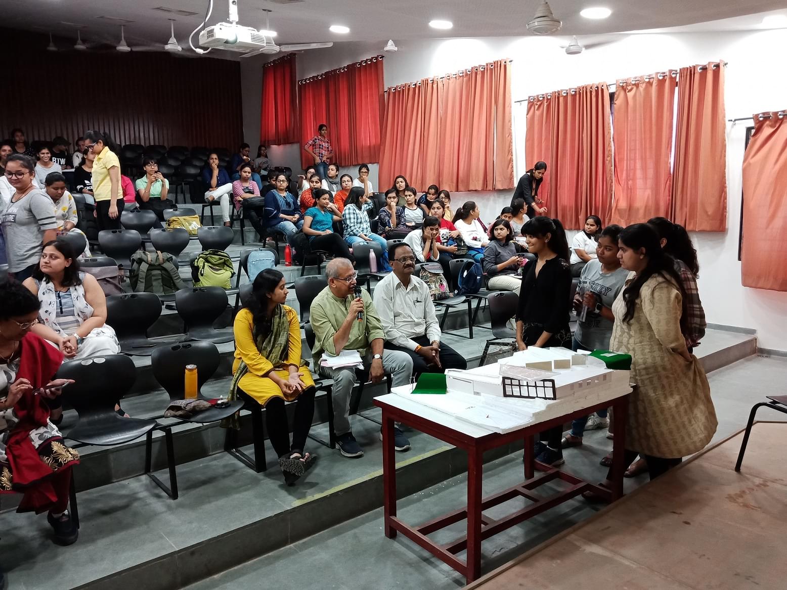 Smt. Manoramabai Mundle College of Architecture Nagpur Studio Work photo 3