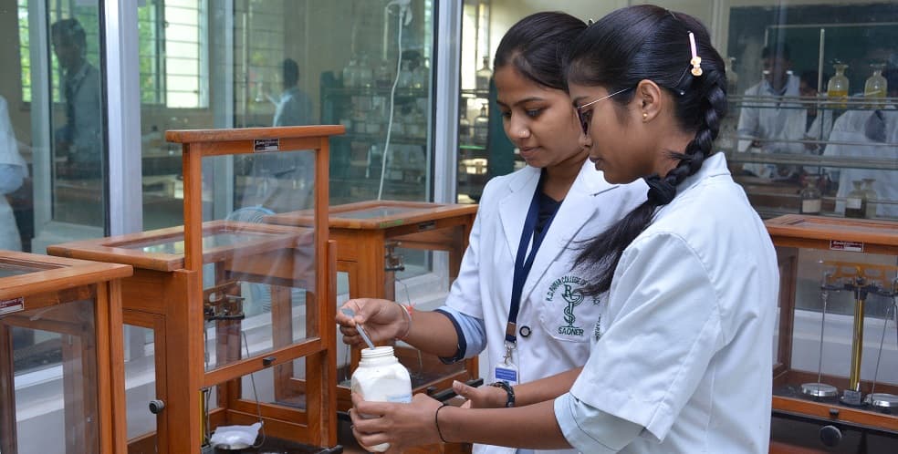 K. D. Pawar College Of Pharmacy Nagpur Gallery photo 3