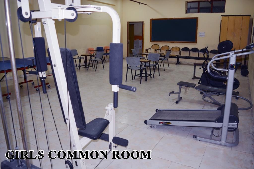 Lingaya's Lalita Devi Institute of Management and Sciences New Delhi Academic Building photo 9