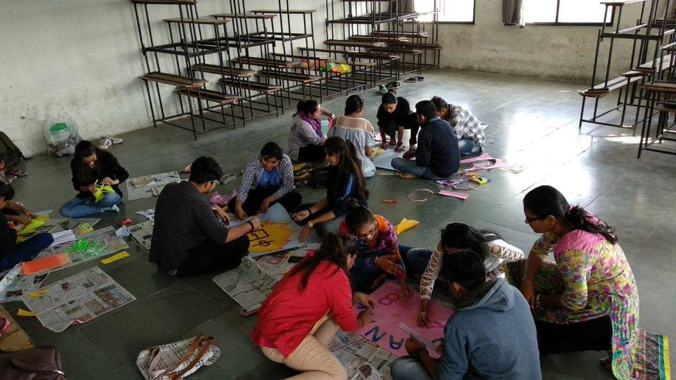 R J Tibrewal Commerce College Ahmedabad Events photo 8