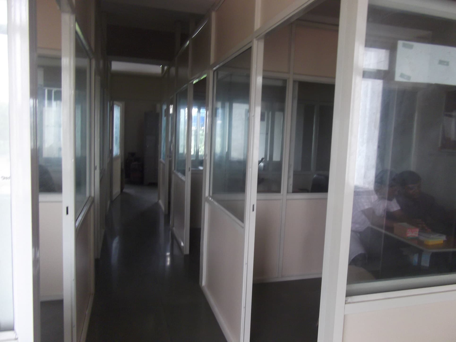 Bhagwan Mahavir College of Pharmacy Surat Library photo 4