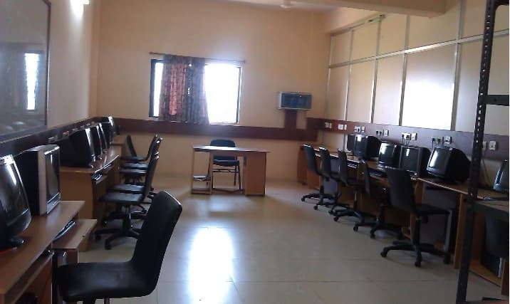 Bhagwan Mahavir College of Engineering & Technology Surat Infrastructure photo 1