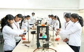 Shardabai Pawar Institute of Pharmaceutical Sciences and Research Pune Gallery photo 3
