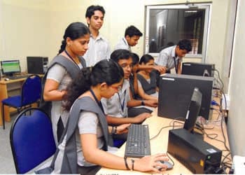 Poomulli Neelakandan Namboodiripad Memorial Ayurveda Medical College Palakkad Campus photo 11