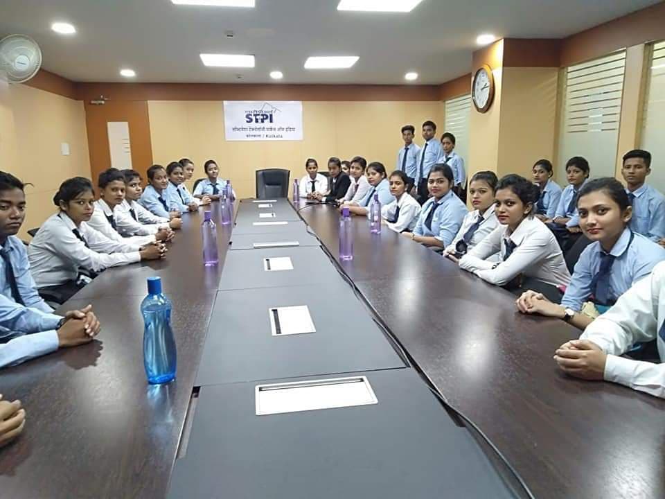 Gandhi Institute of Management and Technology Kolkata Industrial Visit photo 5