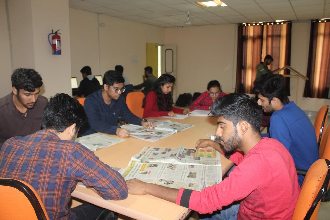 Greater Noida Institute of Technology, IPU Library photo 6