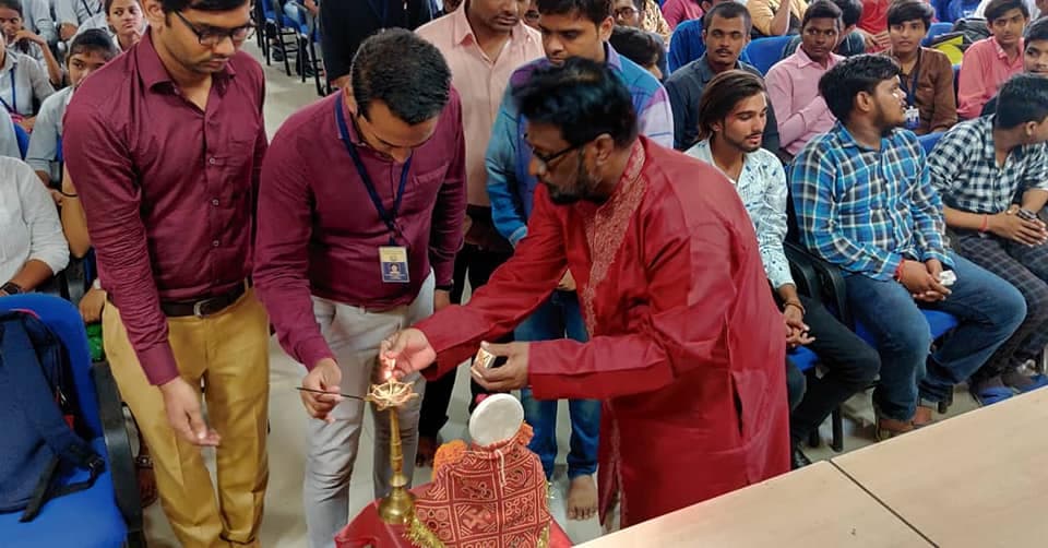 Shree Dhanvantary College of Engineering and Technology Surat Extra Curriculars photo 3