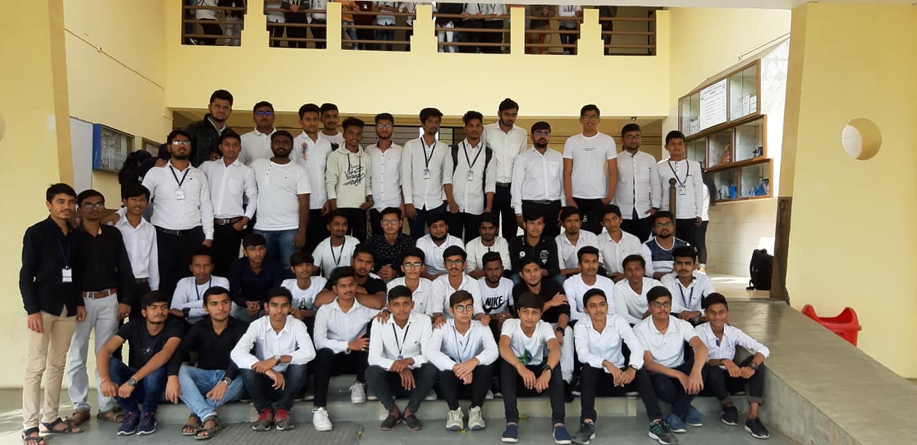 Shree Dhanvantary College of Engineering and Technology Surat Extra Curriculars photo 6