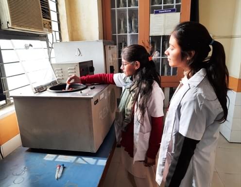 I.T.S Institute of Health & Allied Sciences Ghaziabad Campus Life photo 3