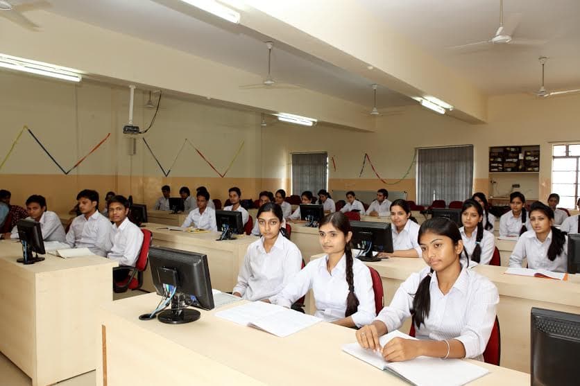 Mandsaur University, Faculty of Engineering & Technology Laboratories photo 16