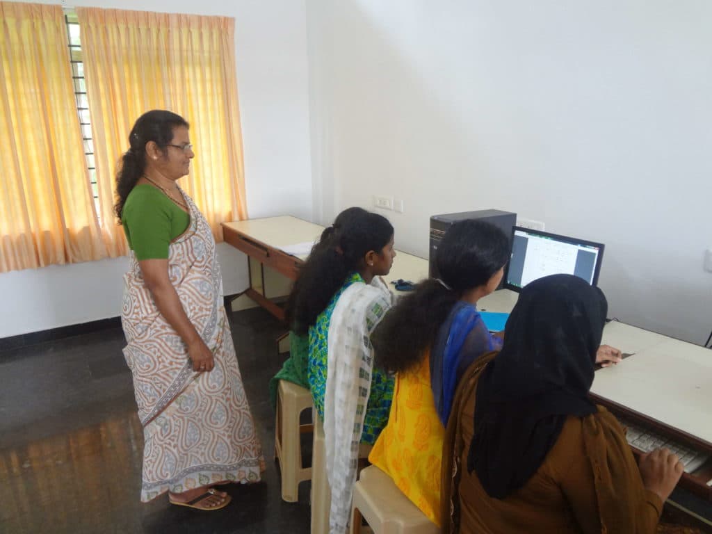 St Xavier's Training College for Women Aluva Academic Building and library photo 11