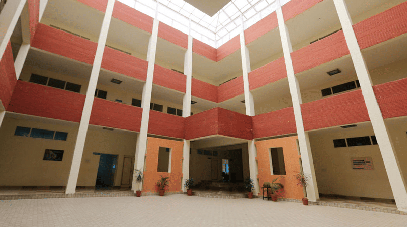 Jagran Lakecity University, School of Law Bhopal Academic Building photo 4