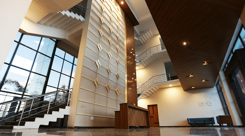 Jagran Lakecity University, School of Law Bhopal Academic Building photo 5