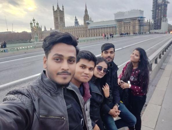 Asian Business School Noida Visit to Oxford University photo 5