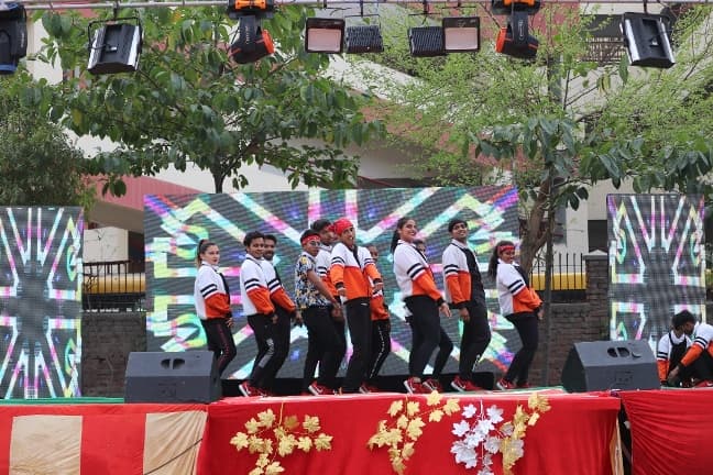 Jaipuria School of Business Ghaziabad Events photo 3