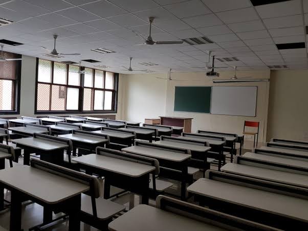 NIT Surat Academic Building photo 9
