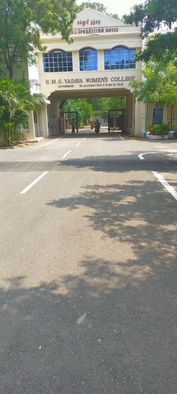 E.M.G. Yadava Women's College Madurai Infrastructure photo 6