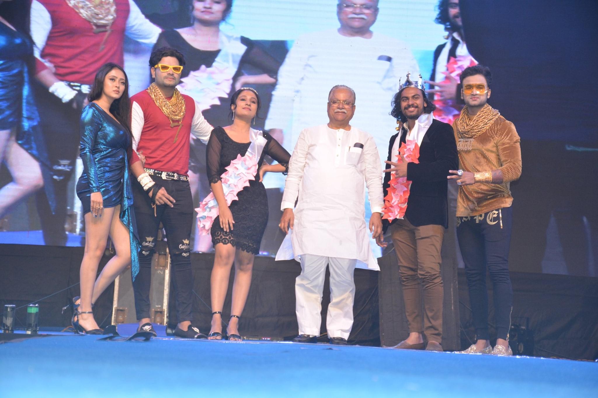 Shree L. R. Tiwari Degree College of Arts, Commerce and Science Mumbai Events - Utsav photo 4