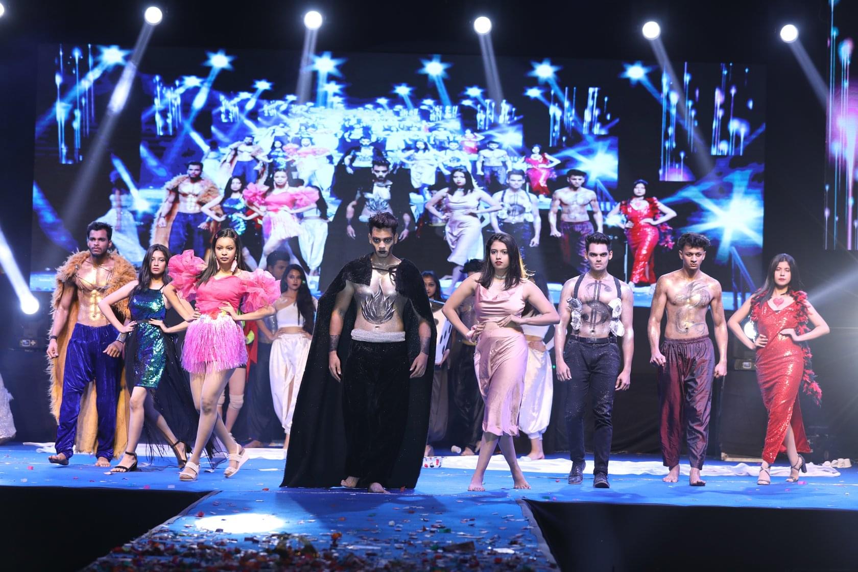 Shree L. R. Tiwari Degree College of Arts, Commerce and Science Mumbai Events - Utsav photo 6