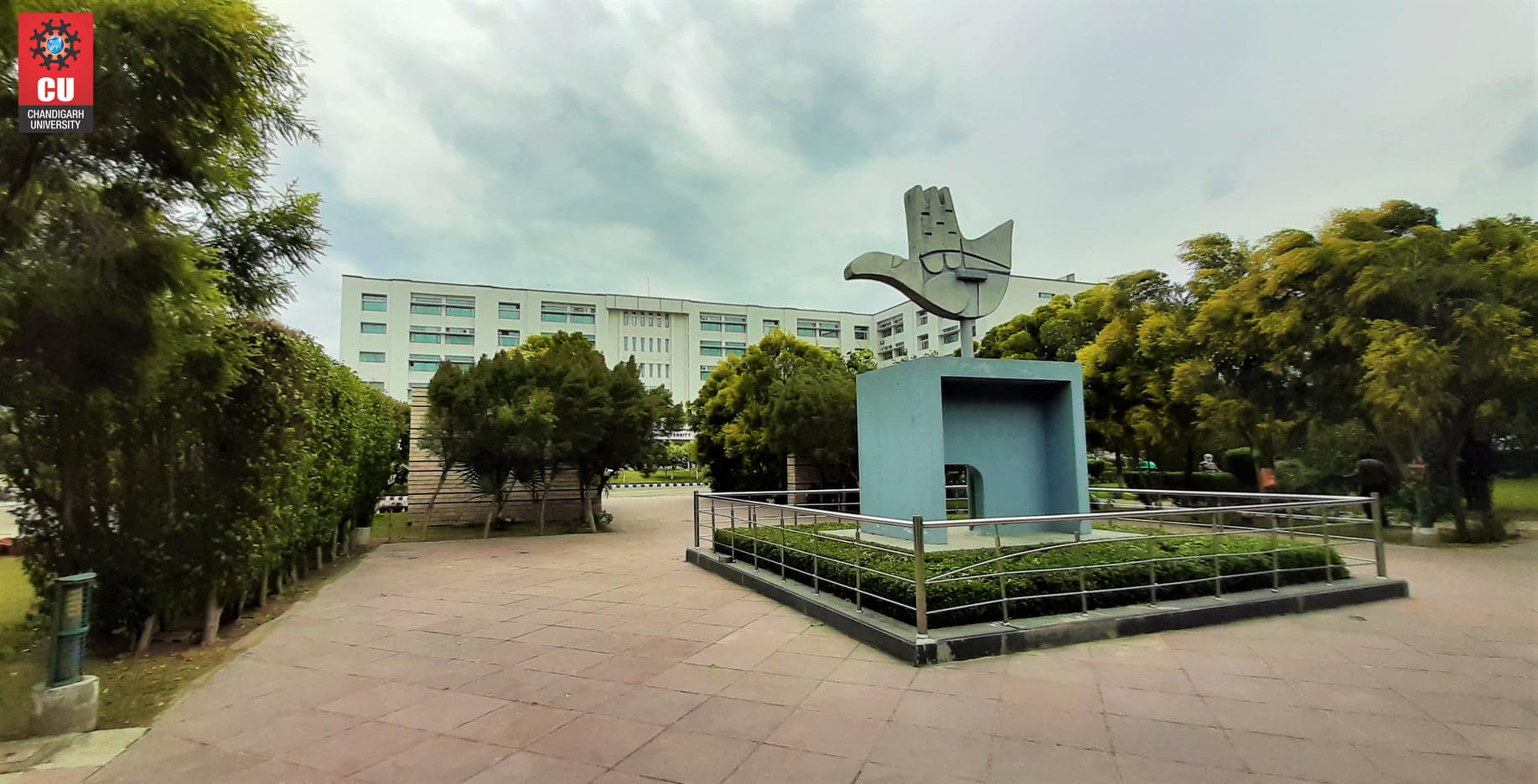 Chandigarh University Academic Building & Auditorium photo 7