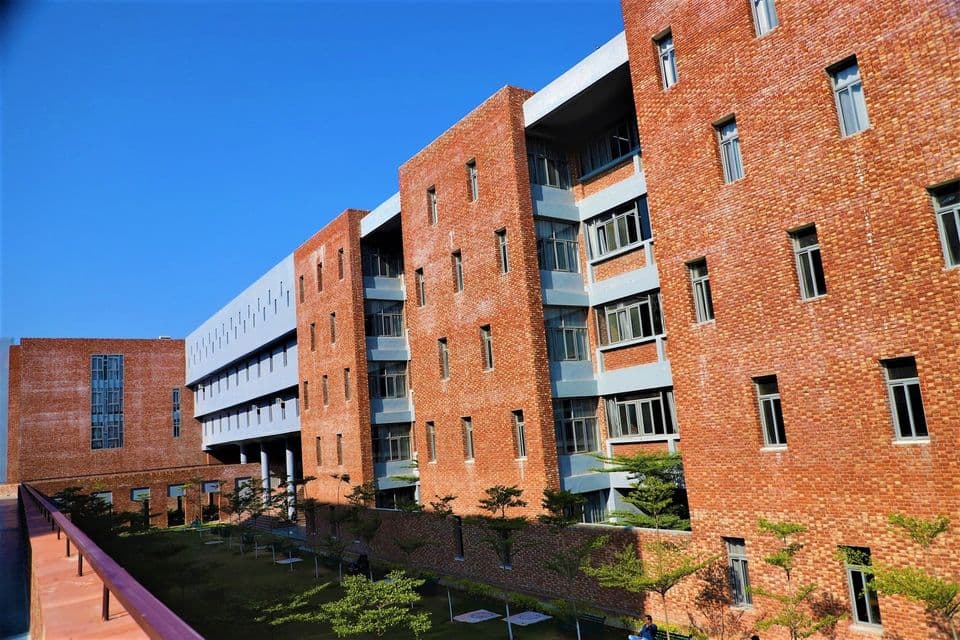 Chandigarh University Academic Building & Auditorium photo 10