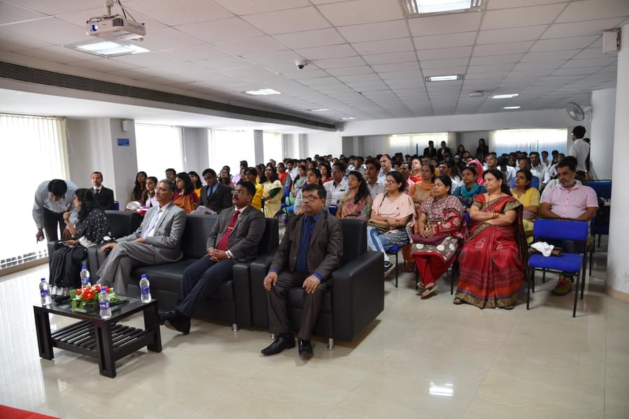 Amity Global Business School Pune Sports photo 32