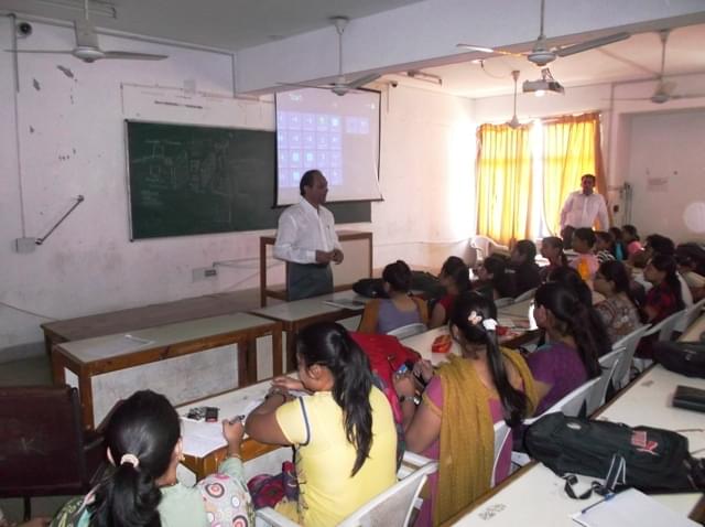 Institute of Science and Technology for Advanced Studies and Research Anand Infrastructure photo 6