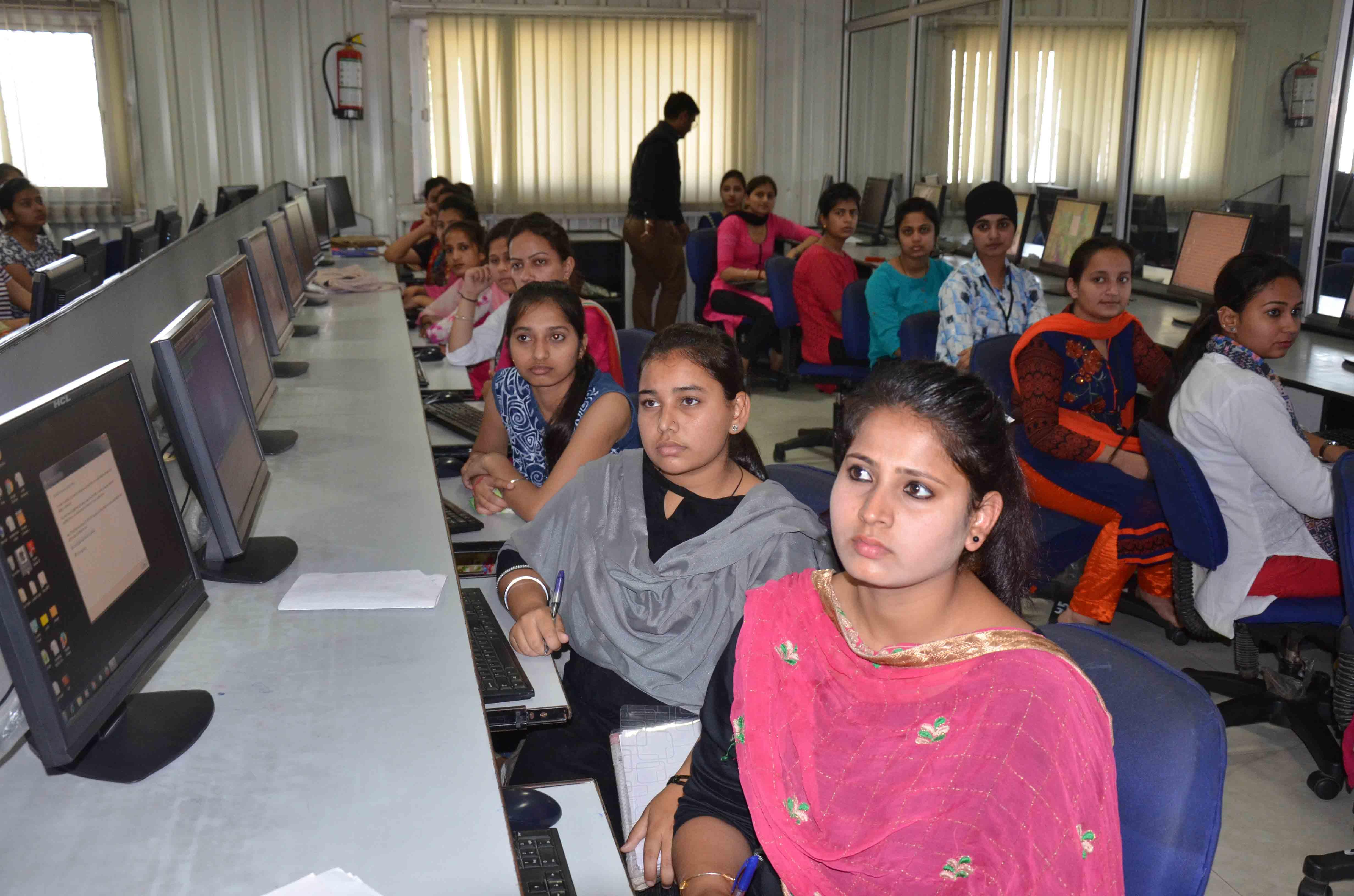 DAV College for Girls Yamuna Nagar Campus photo 11