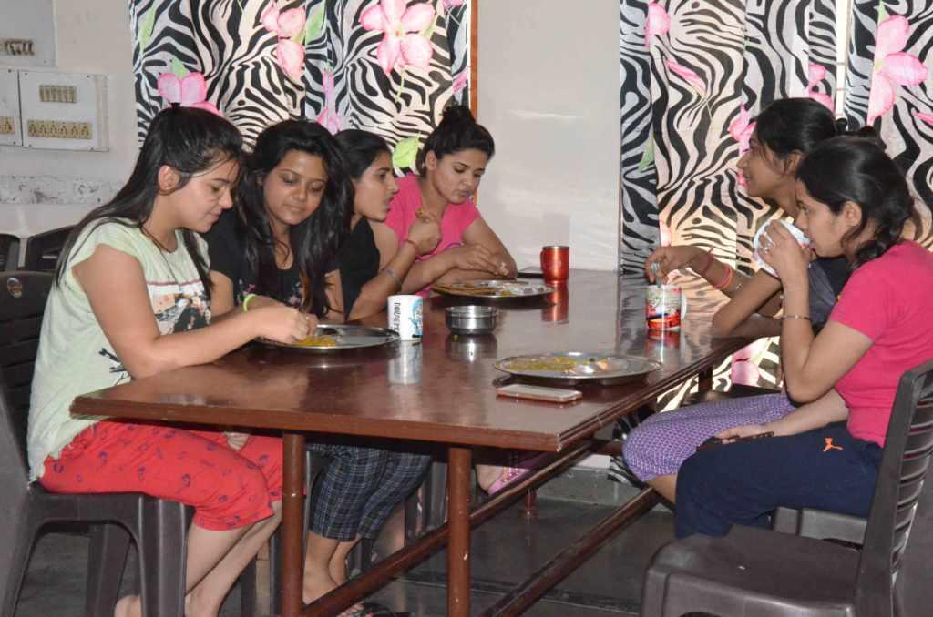 DAV College for Girls Yamuna Nagar Hostel photo 5