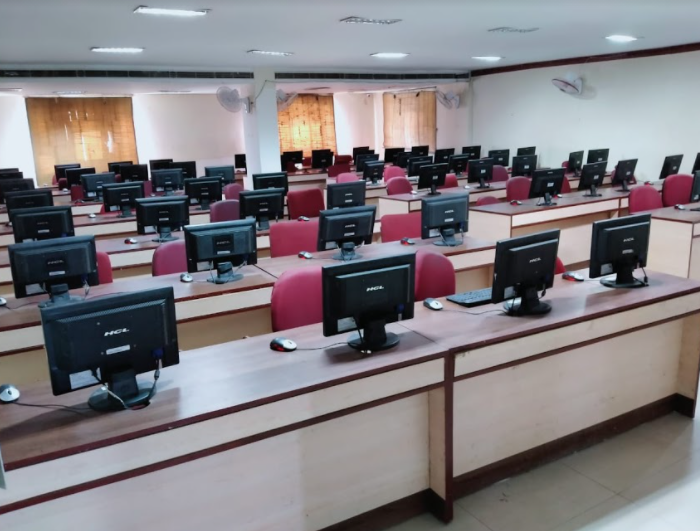 KIT Varanasi facilities photo 15