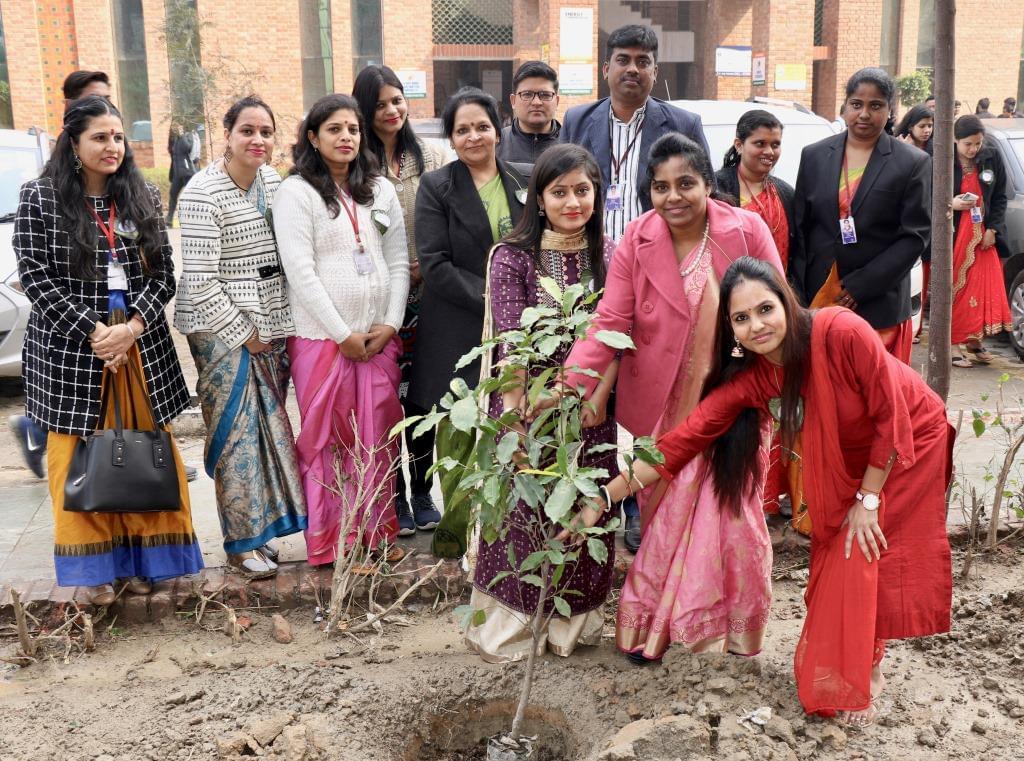Sharda University, School of Nursing Sciences and Research Greater Noida Extra Curriculars photo 5
