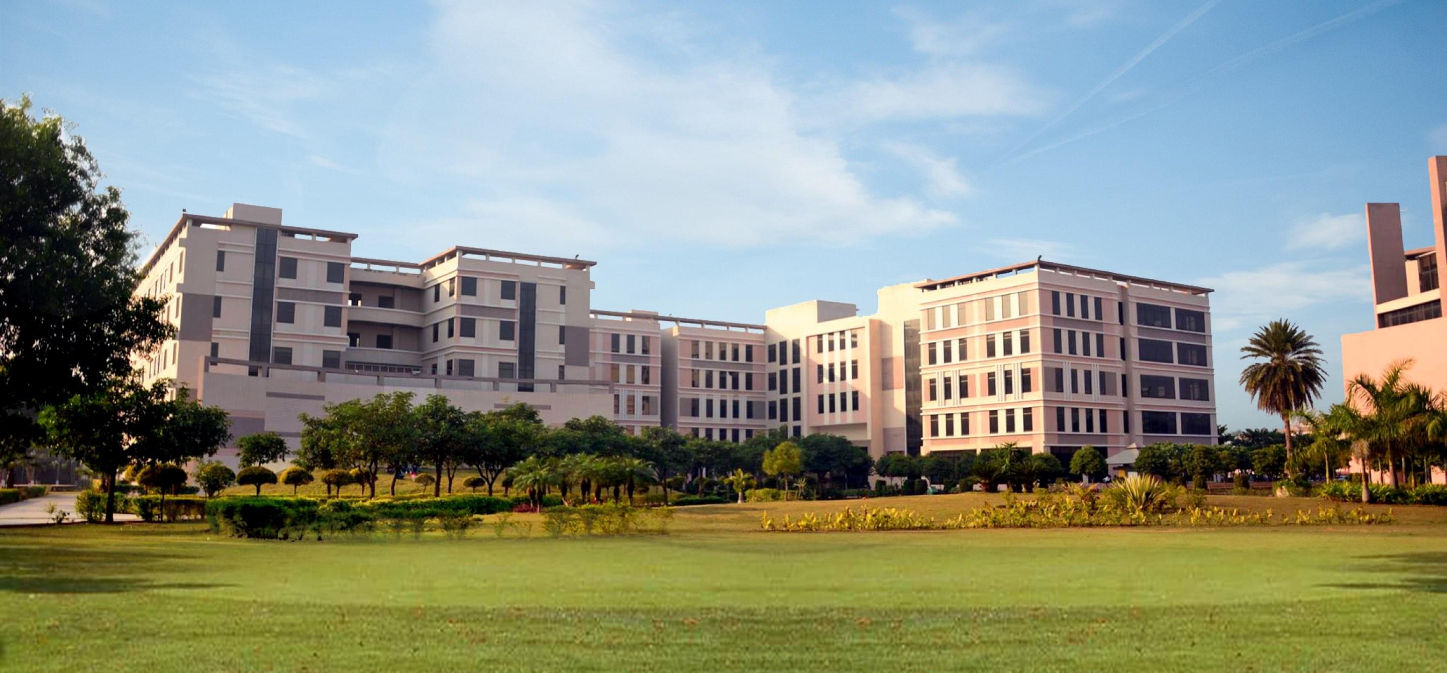 G.D.Goenka University powered by Sunstone Gurgaon Campus photo 7