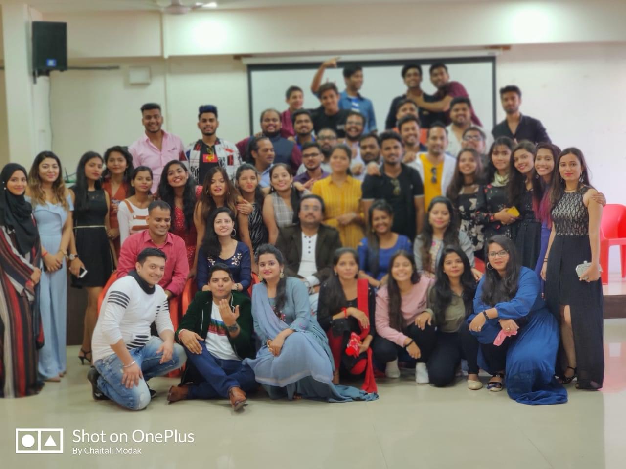 Shree L.R. Tiwari College of Law Thane Fresher's Party photo 10