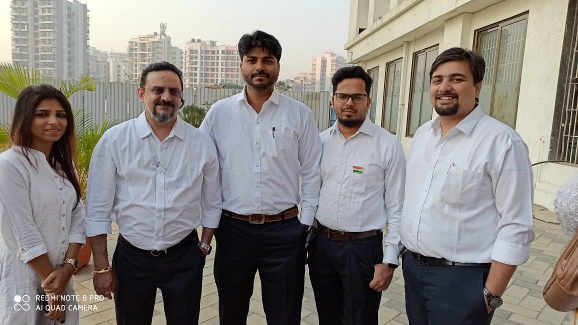 Shree L.R. Tiwari College of Law Thane Independence Day Celebration photo 3